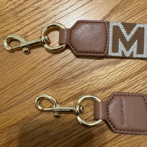 Marc Jacobs Brown Pebbled Leather Duffle Satchel with Wallet and Branded Strap - Picture 9 of 12